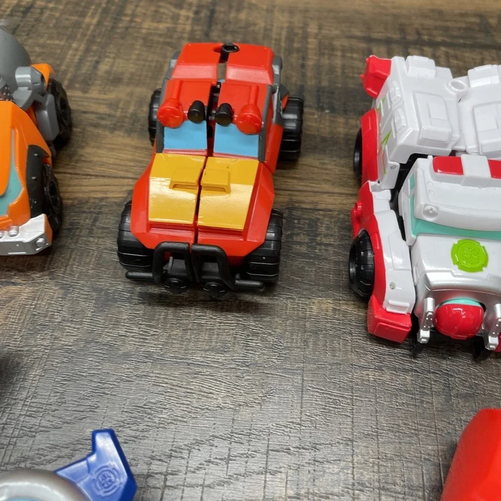 Hasbro Tomy Playskool Transformers Rescue Bots Lot of 8 Hero Toys